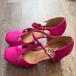 Elegant Fuchsia Women's Heels
